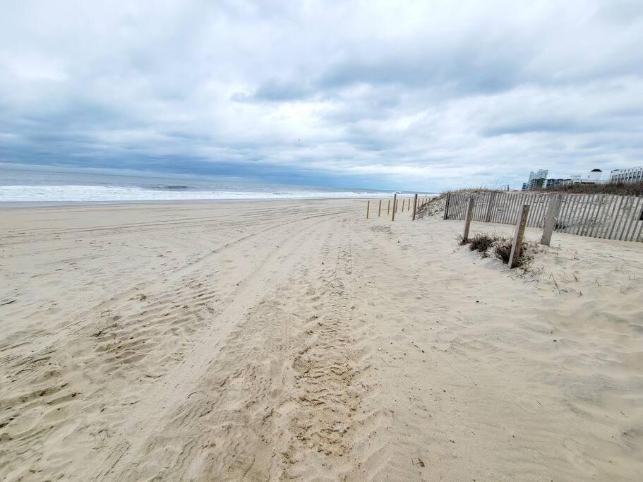 Beachfront Condo In Paradise Ocean City Ngoại thất bức ảnh